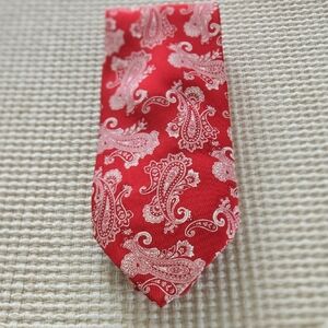 Brioni Crimson and Ivory Paisley Tie